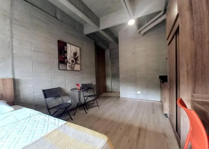 303 Metroplus, Belen Exclusive Loft